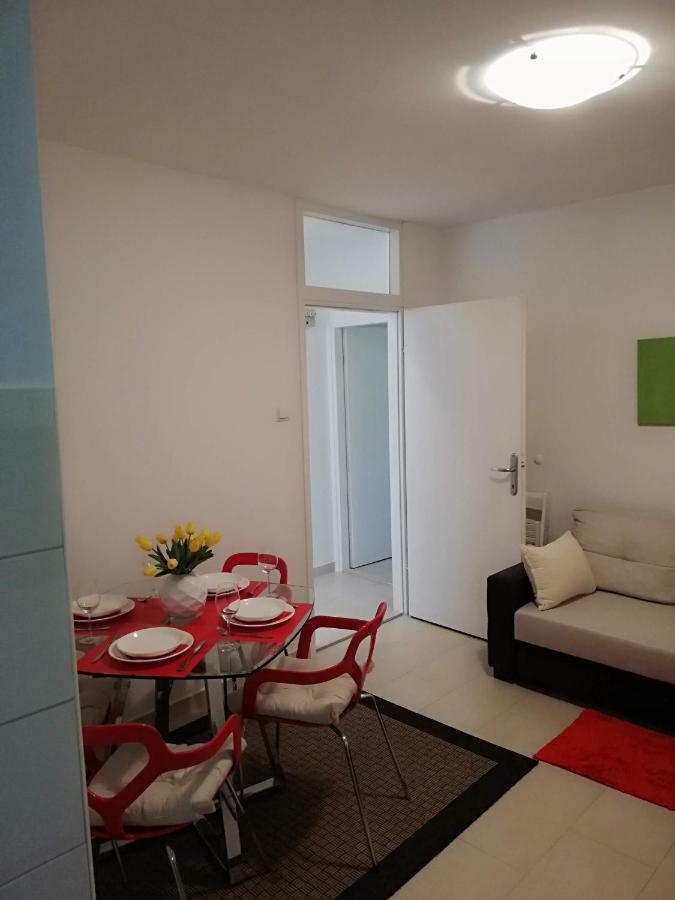 Apartments Porat Novi Vinodolski Εξωτερικό φωτογραφία